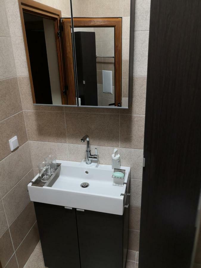 Business And Leisure Apartments In Mladost 2 With Free Garage София Экстерьер фото
